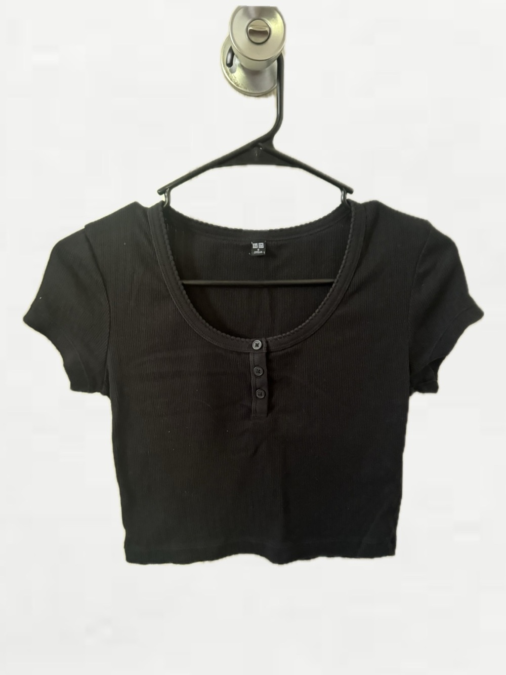 Uniqlo Black Ribbed Henley Crop Top